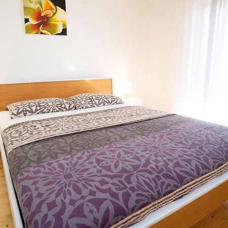 Apartment Nives أوماغ المظهر الخارجي الصورة