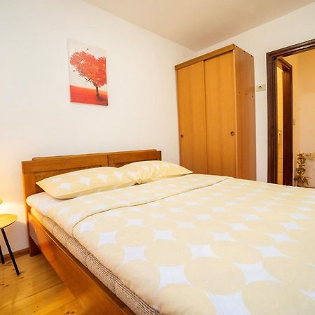 Apartment Nives أوماغ المظهر الخارجي الصورة