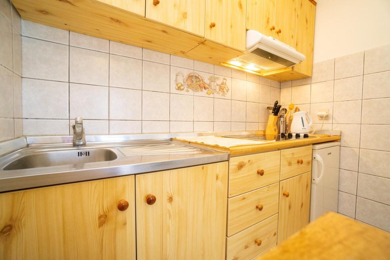 Apartment Nives أوماغ المظهر الخارجي الصورة