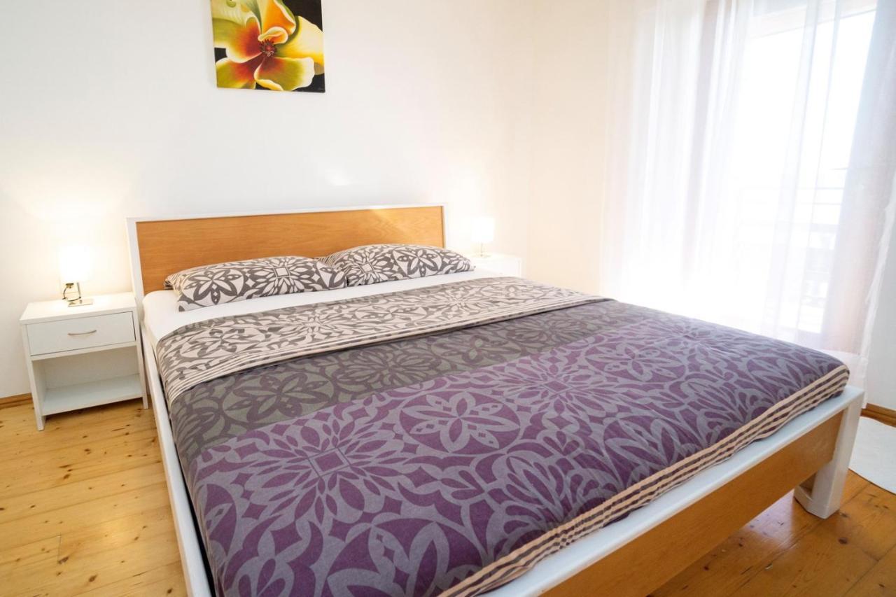 Apartment Nives أوماغ المظهر الخارجي الصورة