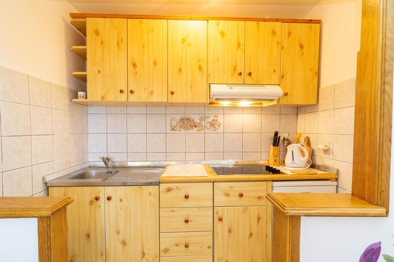 Apartment Nives أوماغ المظهر الخارجي الصورة