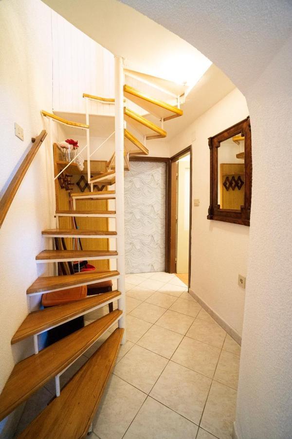 Apartment Nives أوماغ المظهر الخارجي الصورة
